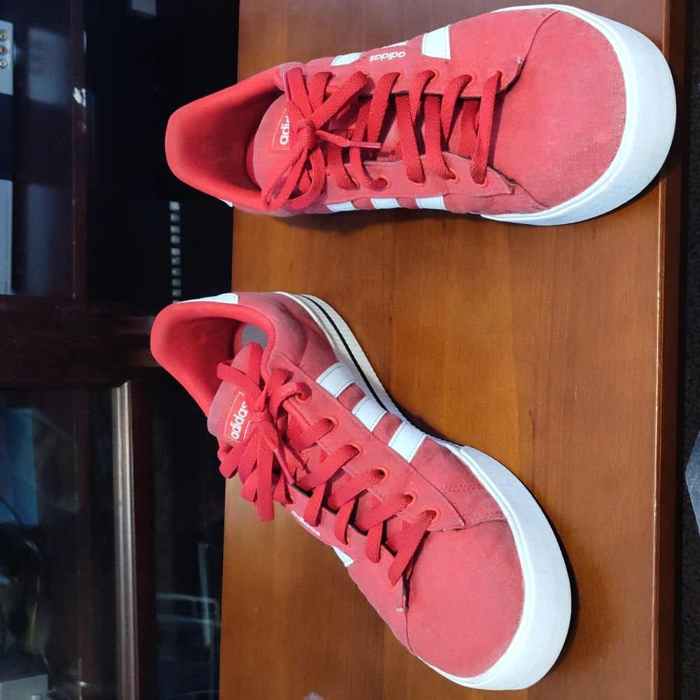 Adidas daily 3.0 Better Scarlett 8.5/10 condition